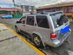 1999 Nissan Pathfinder Limited