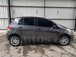 2010 toyota yaris