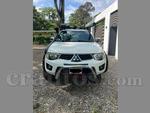 2013 Mitsubishi L200