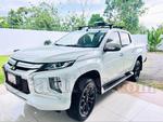 2020 Mitsubishi L200