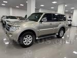 2013 Mitsubishi Montero GLS