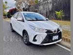 Toyota Yaris E 2022