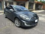 Hyundai Accent Blue 2013