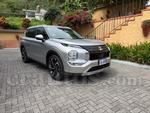 Mitsubishi Outlander 2023