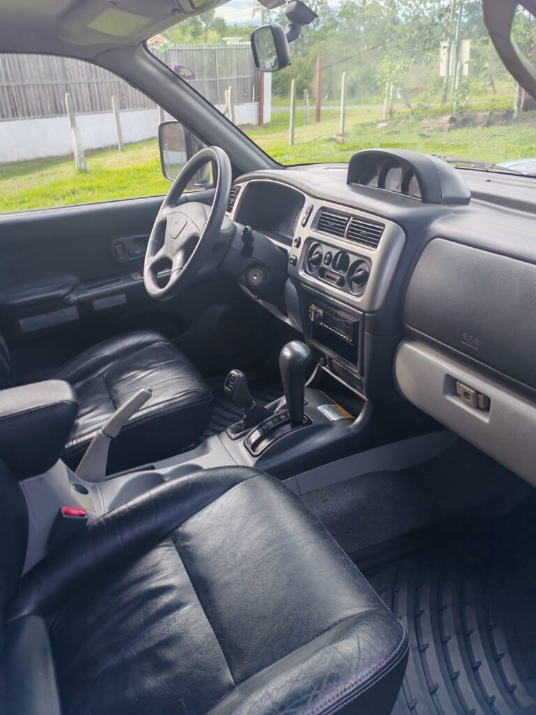 Image #11 of 2008 Mitsubishi Montero Sport 